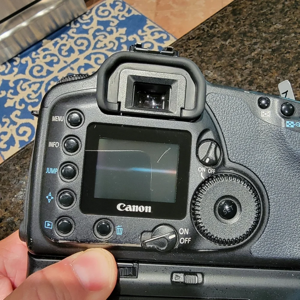 CANON EOS 10D Digital & Canon 28-80mm Lens, Complete